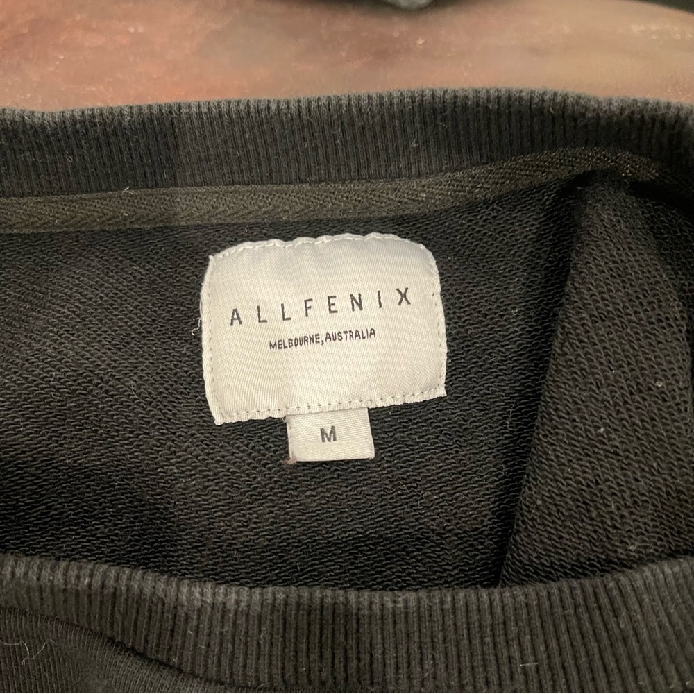 Colorblock Sweater - Picture 6 of 8